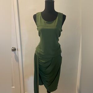 Guy Laroche Asymmetrical Green 2 piece set